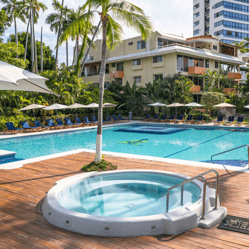 PISCINA del Club de Yates Acapulco